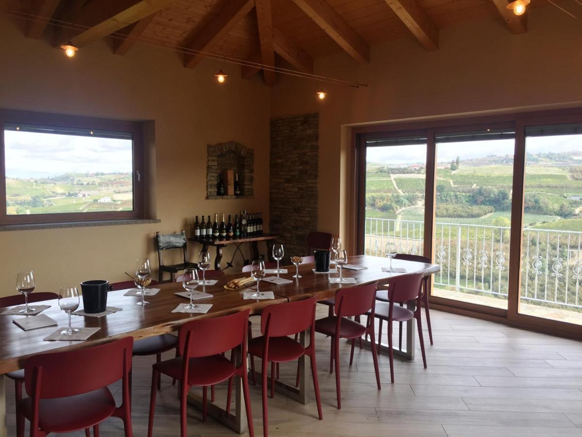 Agriturismo Finestre Di Langa Trezzo Tinella Exteriör bild